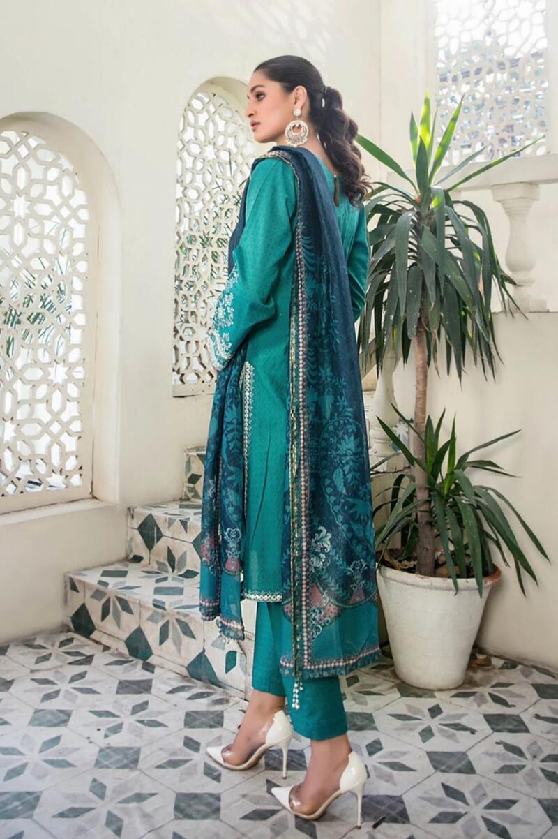 Pakistani Lawn - Image 4