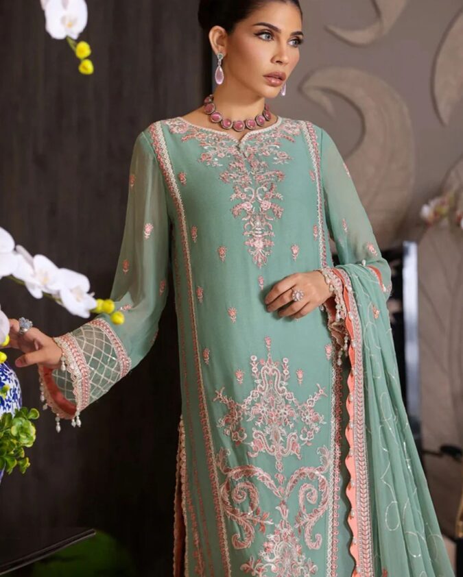 Pakistan Suits - Image 2