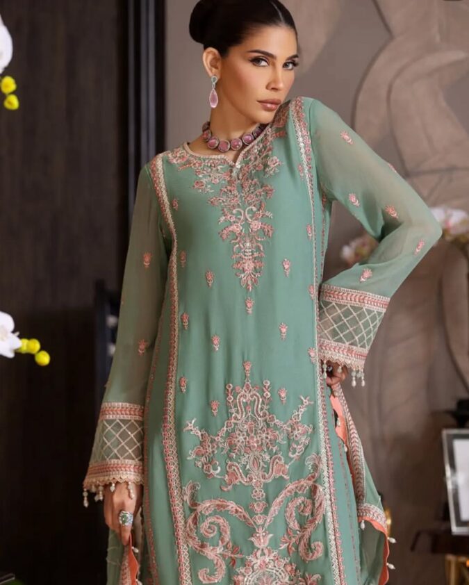 Pakistan Suits