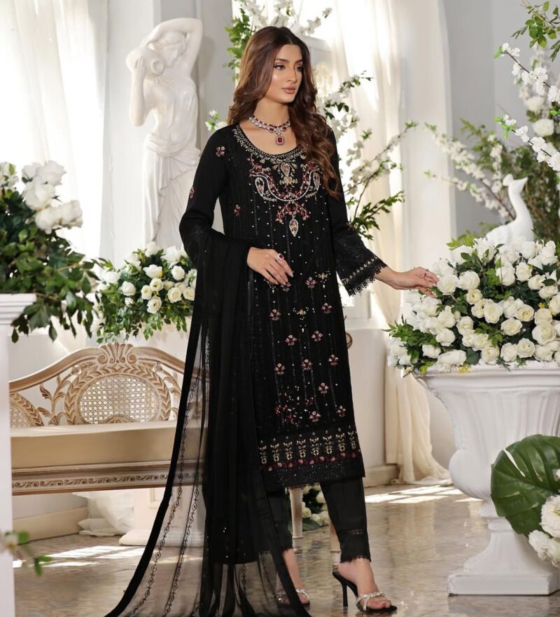 Pakistan Suits - Image 4